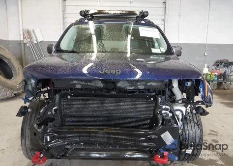 2016 Jeep Renegade Trailhawk from USA, damaged, VIN ZACCJBCT0GPD29118